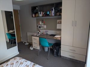 Photo 16- click for photo gallery